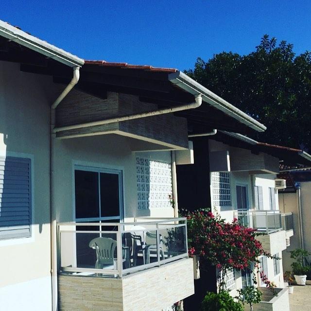 Pousada Vila Del Mare Бомбиняс Екстериор снимка