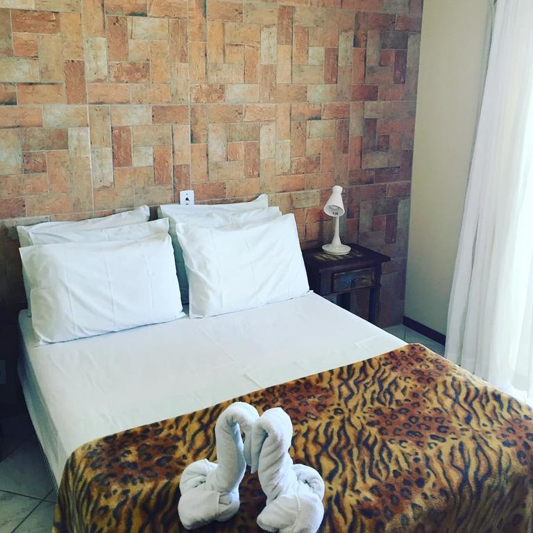 Pousada Vila Del Mare Бомбиняс Екстериор снимка