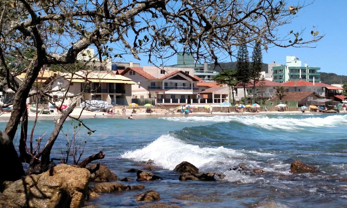 Pousada Vila Del Mare Бомбиняс Екстериор снимка