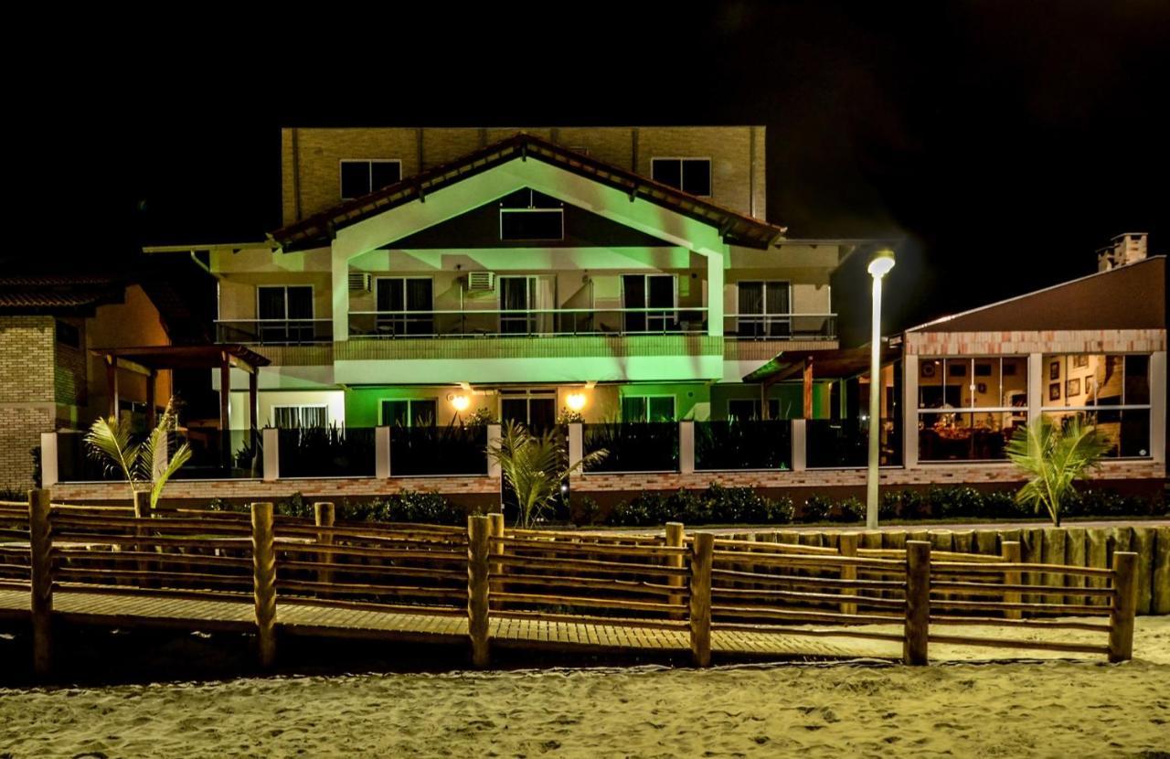 Pousada Vila Del Mare Бомбиняс Екстериор снимка