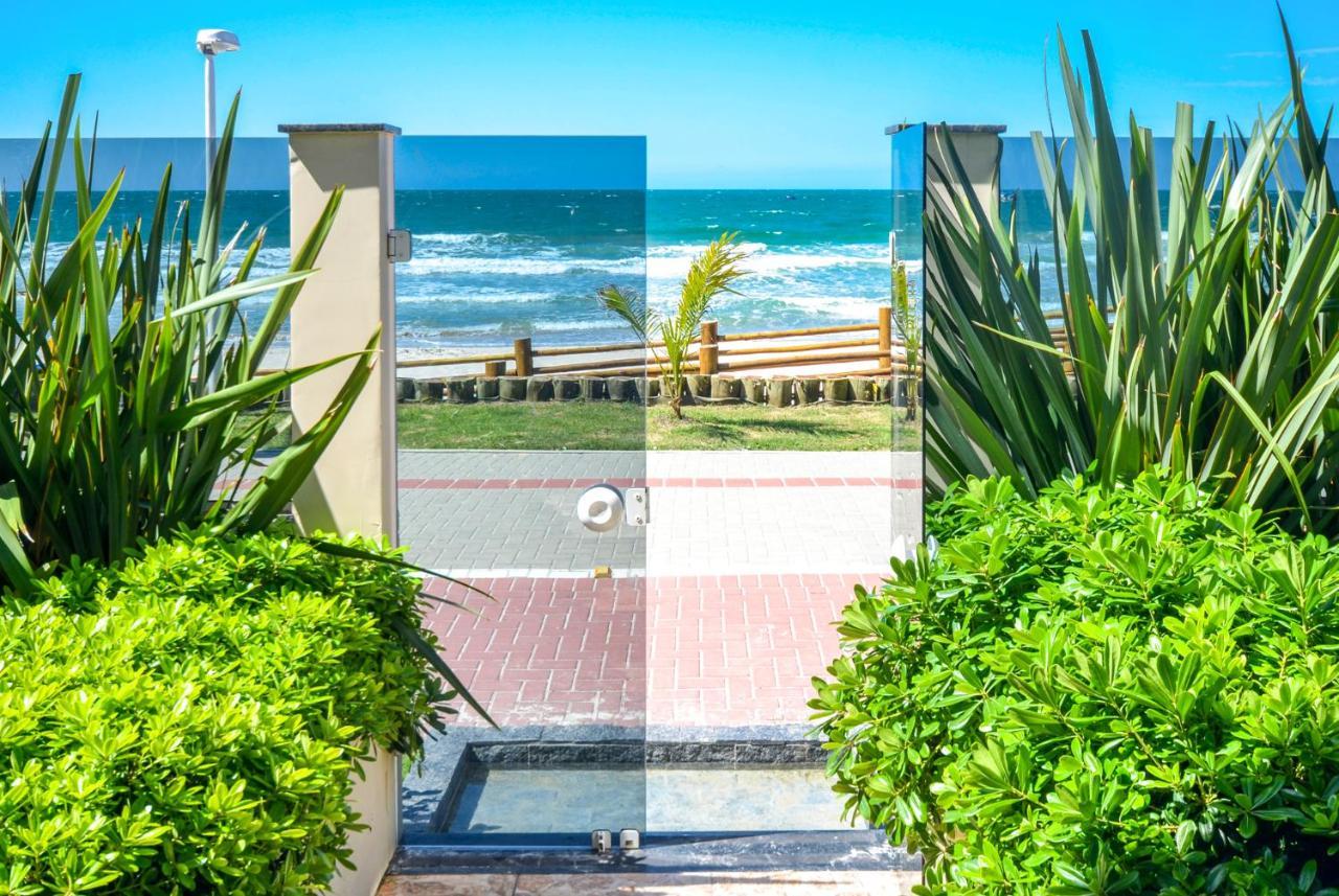 Pousada Vila Del Mare Бомбиняс Екстериор снимка