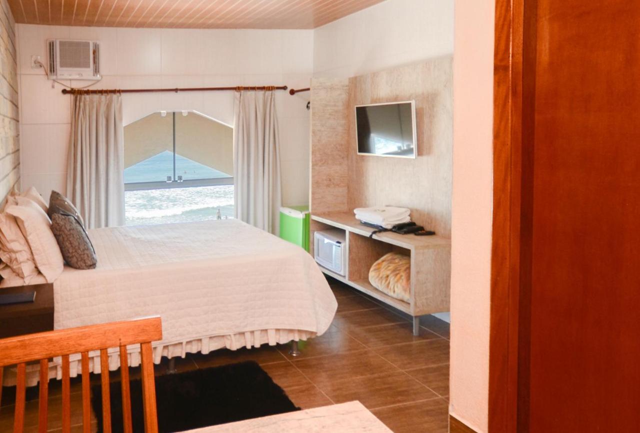 Pousada Vila Del Mare Бомбиняс Екстериор снимка